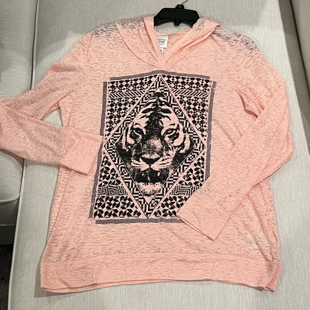 Women’s Pink Tiger Graphic lightweight Hoodie